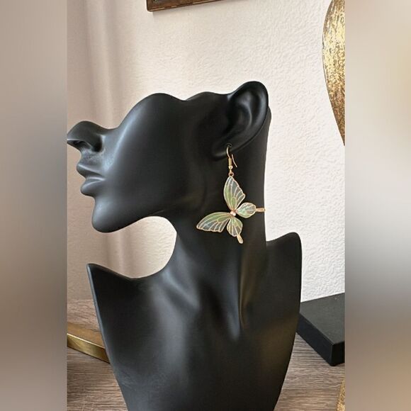 Green butterfly earrings A683 - Picture 6 of 6